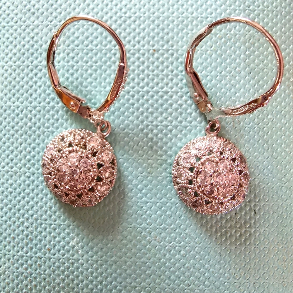 Sparkling Classic Earrings
